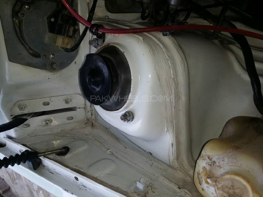 Suzuki Mehran 2006 for Sale in Peshawar Suzuki Mehran 2006 for Sale in Peshawar Image-5