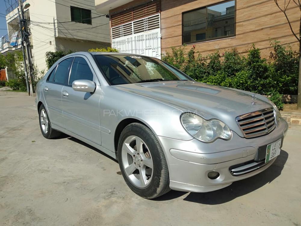 Mercedes Benz C Class 2007 for Sale in Lahore Image-1