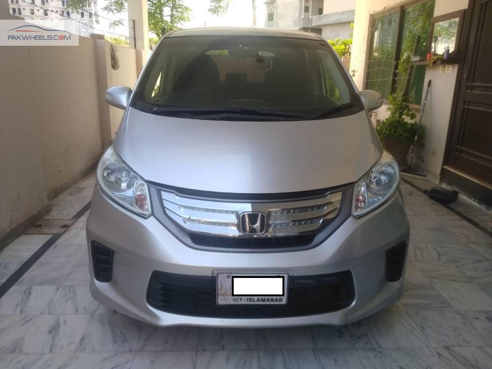 Honda Freed 2012 for Sale in Islamabad Honda Freed 2012 for Sale in Islamabad Image-2
