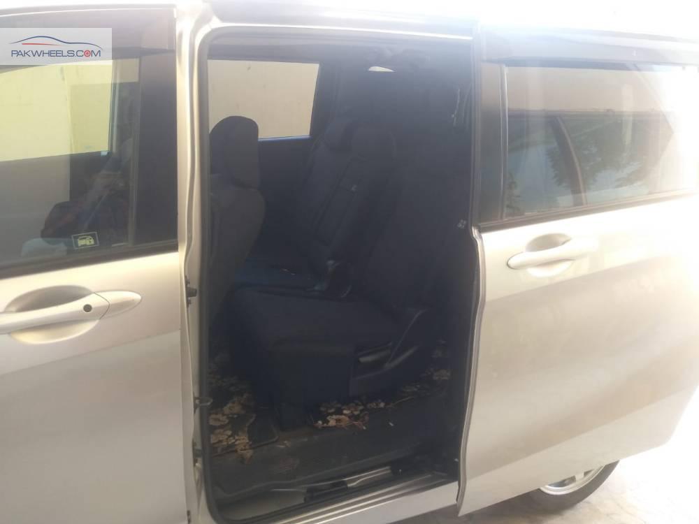 Honda Freed 2012 for Sale in Islamabad Honda Freed 2012 for Sale in Islamabad Image-5