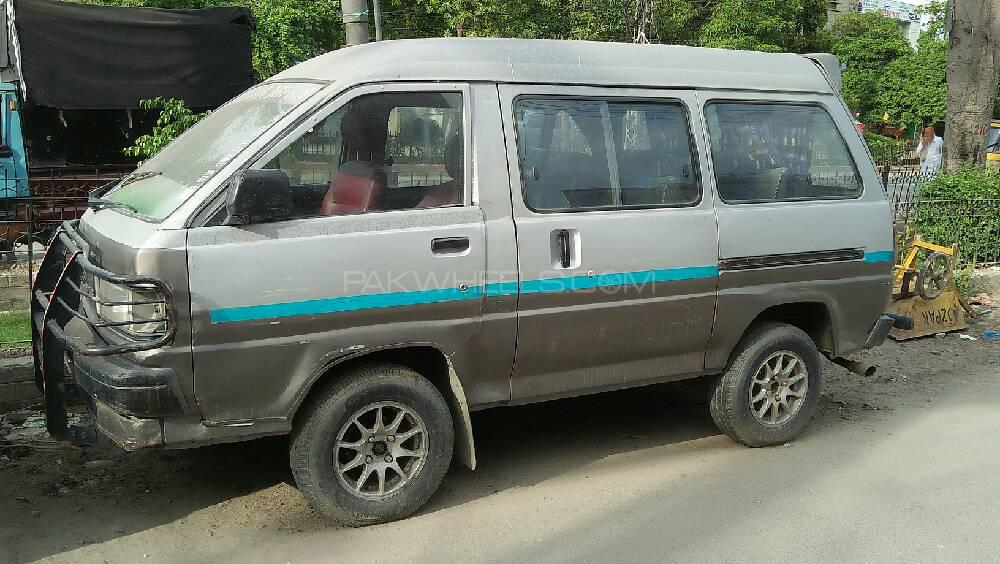 Toyota Lite Ace 1987 for Sale in Lahore Image-1