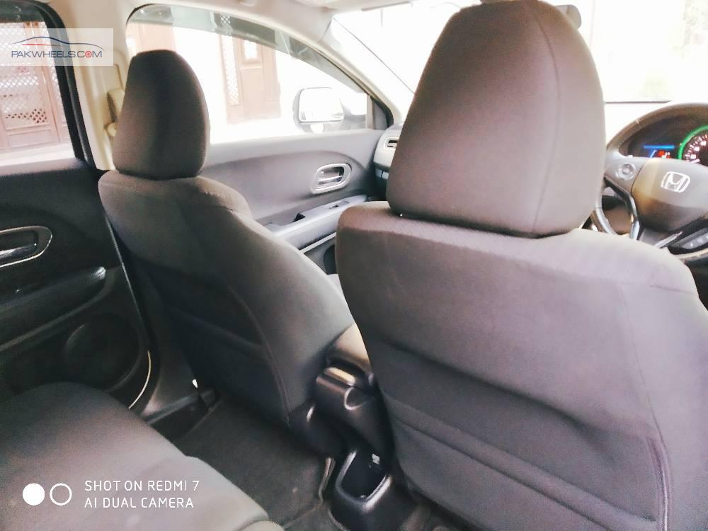Honda Vezel 2014 for Sale in Islamabad Honda Vezel 2014 for Sale in Islamabad Image-14