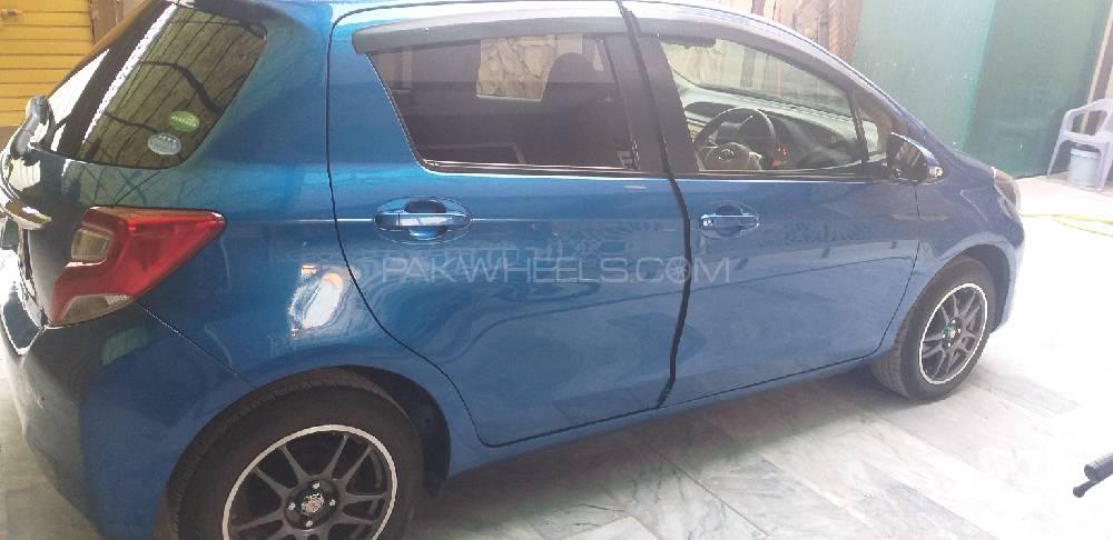 Toyota Vitz 2014 for Sale in Lahore Toyota Vitz 2014 for Sale in Lahore Image-4