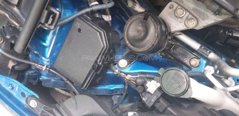 Toyota Vitz 2014 for Sale in Lahore Toyota Vitz 2014 for Sale in Lahore Image-13