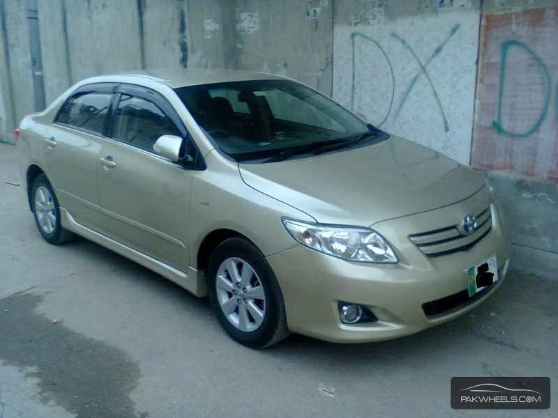 Toyota Corolla Altis 1.8 2010 for sale in Lahore | PakWheels