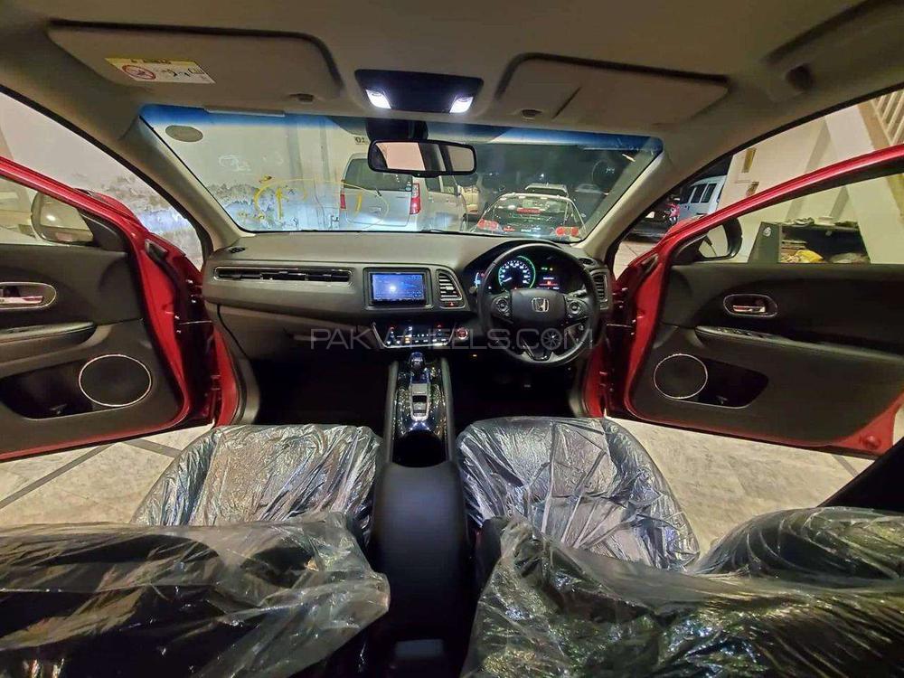 Honda Vezel 2017 for Sale in Lahore Honda Vezel 2017 for Sale in Lahore Image-8
