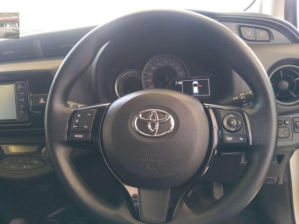 Toyota Vitz 2017 for Sale in Karachi Toyota Vitz 2017 for Sale in Karachi Image-6