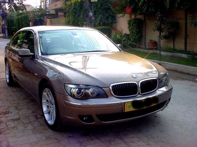 BMW 7 Series 2008 for Sale in Lahore BMW 7 Series 2008 for Sale in Lahore Image-3