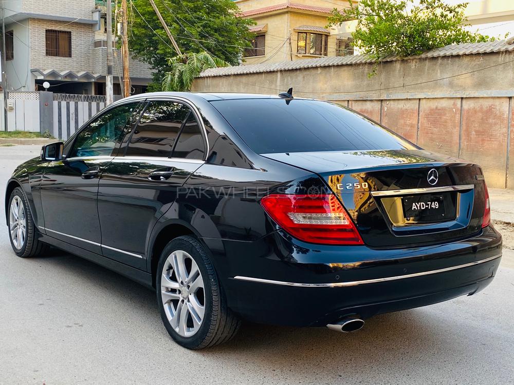 Mercedes Benz C Class 2012 for Sale in Karachi Mercedes Benz C Class 2012 for Sale in Karachi Image-6
