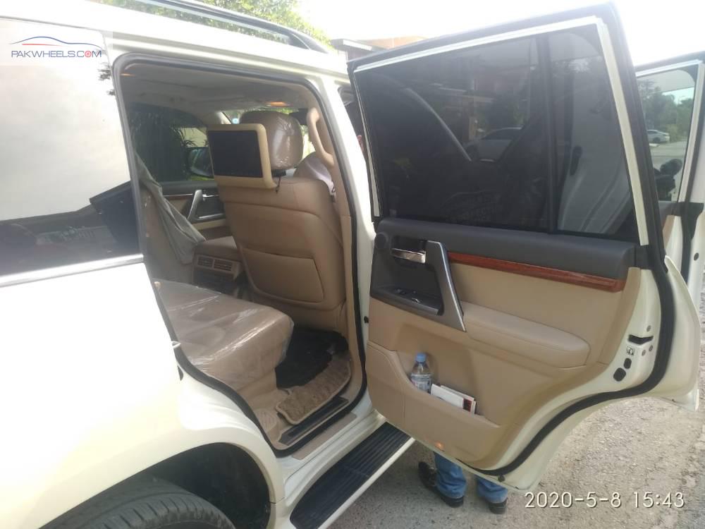 Toyota Land Cruiser 2013 for Sale in Islamabad Toyota Land Cruiser 2013 for Sale in Islamabad Image-7