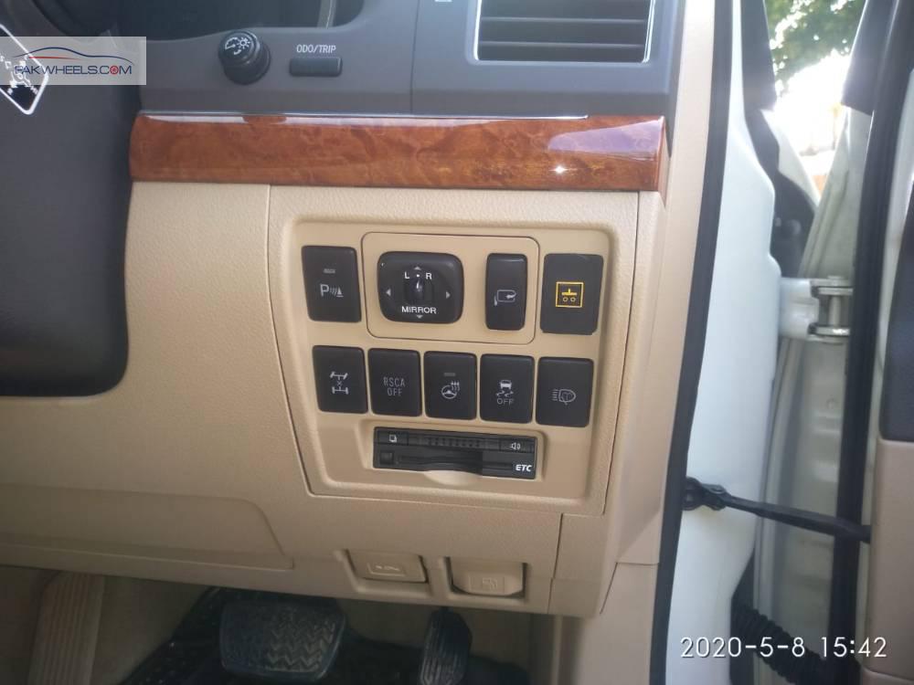 Toyota Land Cruiser 2013 for Sale in Islamabad Toyota Land Cruiser 2013 for Sale in Islamabad Image-8