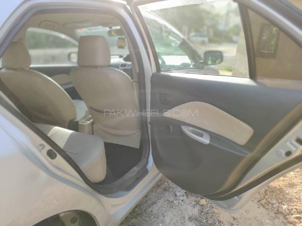 Toyota Belta 2007 for Sale in Karachi Toyota Belta 2007 for Sale in Karachi Image-12