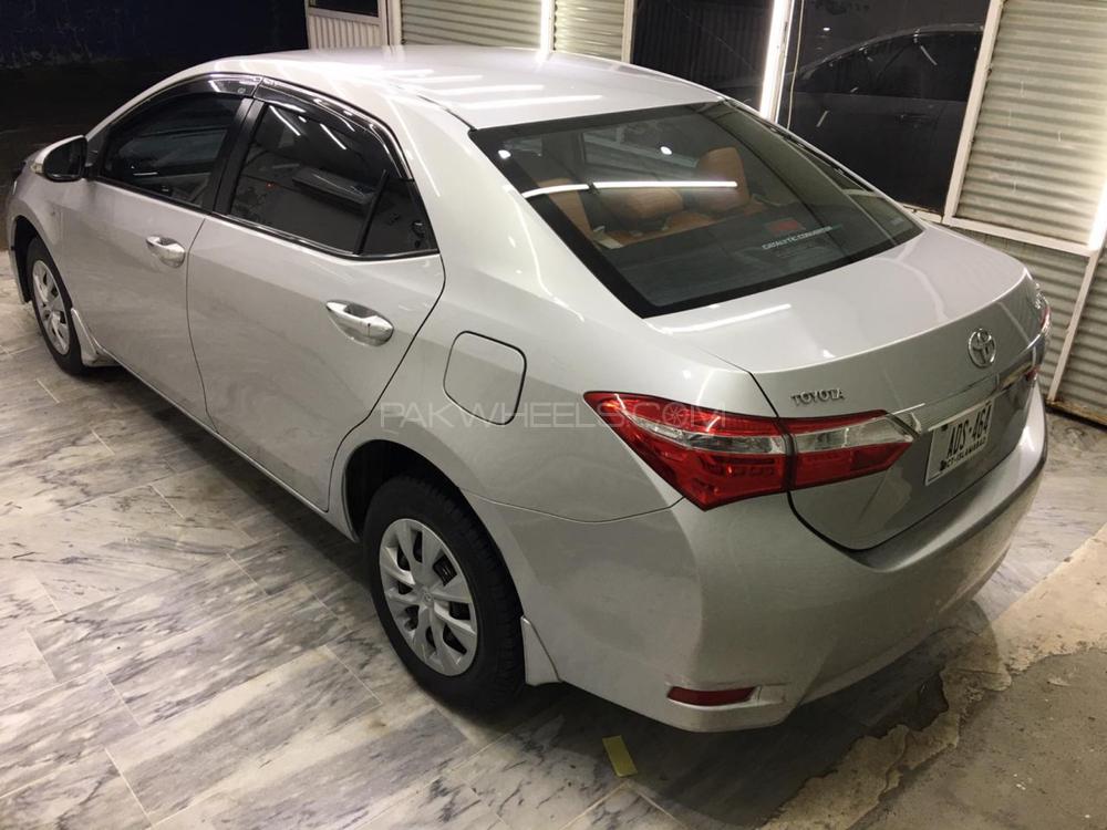 Toyota Corolla 2016 for Sale in Rawalpindi Toyota Corolla 2016 for Sale in Rawalpindi Image-3