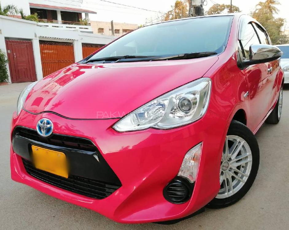 Toyota Aqua 2015 for Sale in Karachi Image-1