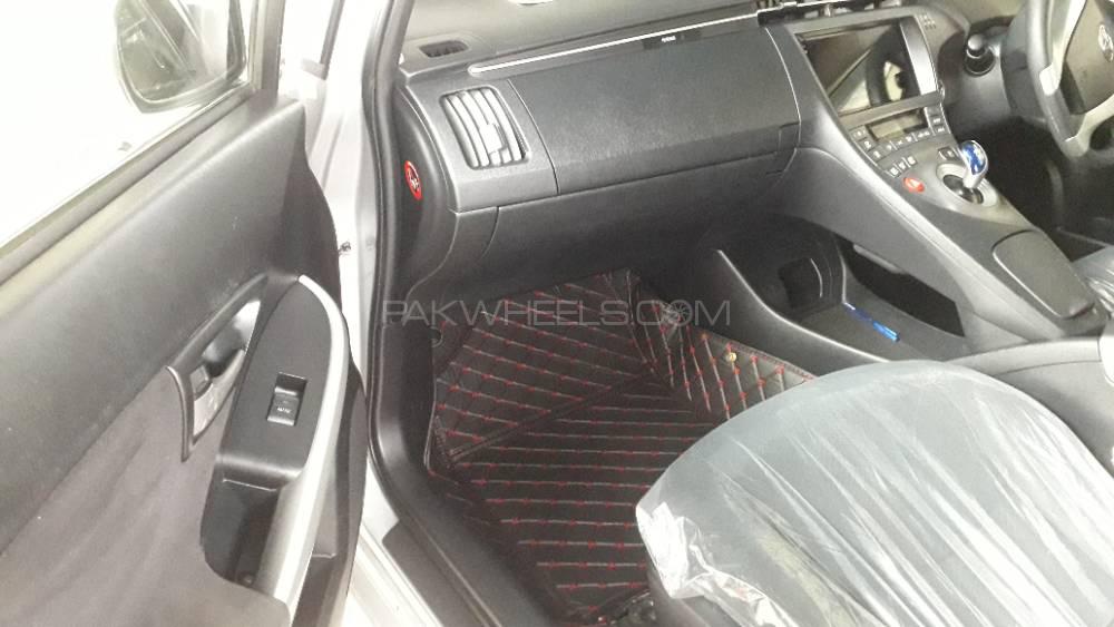 Toyota Prius 2014 for Sale in Faisalabad Toyota Prius 2014 for Sale in Faisalabad Image-17