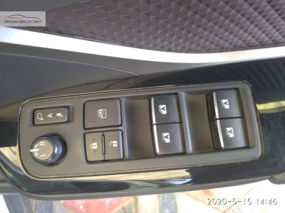 ٹویوٹا سی-ایچ آر 2017 for Sale in اسلام آباد ٹویوٹا سی-ایچ آر 2017 for Sale in اسلام آباد Image-14