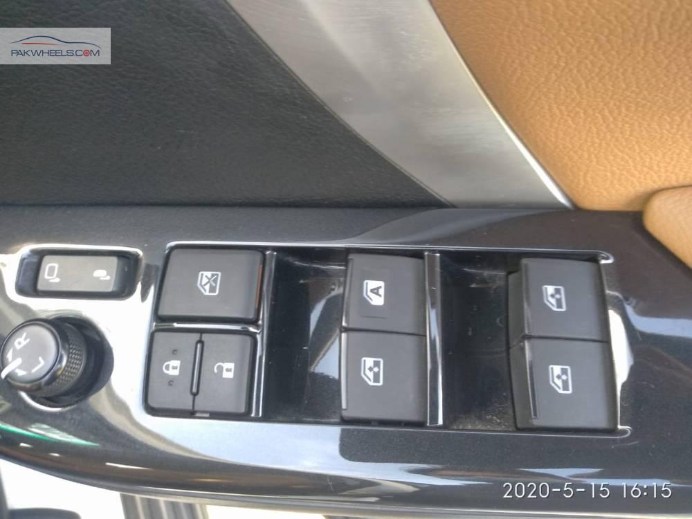 ٹویوٹا فورچیونر 2018 for Sale in اسلام آباد ٹویوٹا فورچیونر 2018 for Sale in اسلام آباد Image-12