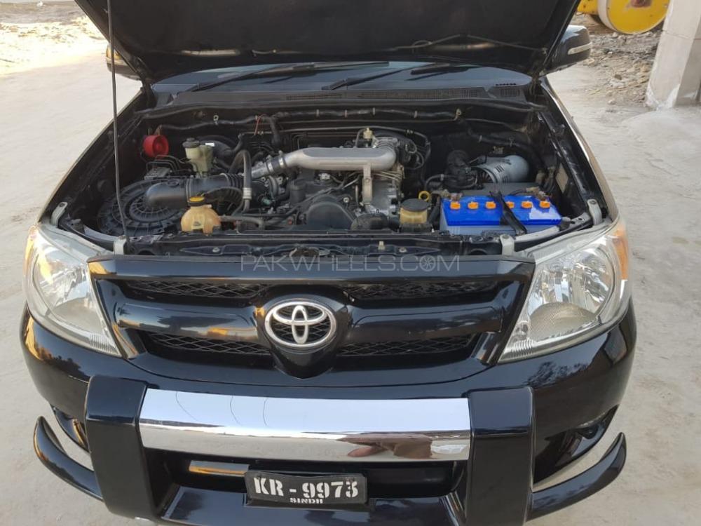 Toyota Hilux 2011 for Sale in Quetta Toyota Hilux 2011 for Sale in Quetta Image-4