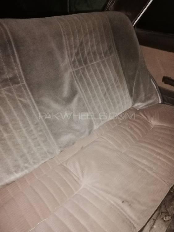Nissan Sunny 1988 for Sale in Swabi Nissan Sunny 1988 for Sale in Swabi Image-5