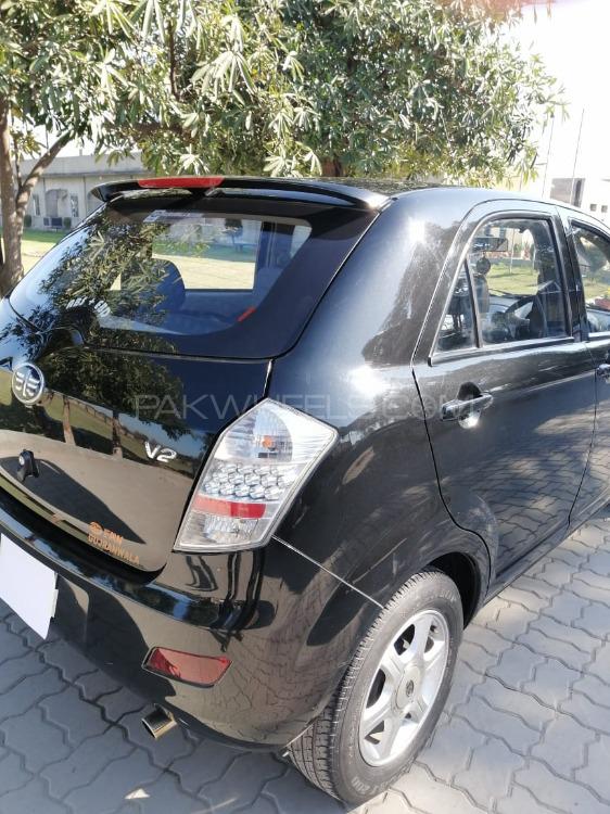 FAW V2 2017 for Sale in Lahore FAW V2 2017 for Sale in Lahore Image-8