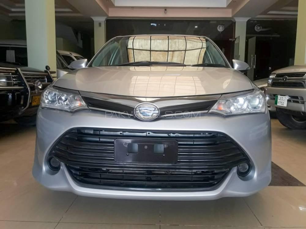 Toyota Corolla Axio 2017 for Sale in Multan Image-1