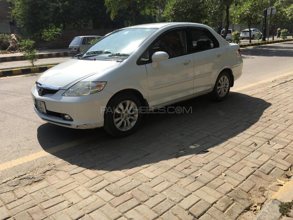 Honda City 2005 for Sale in Lahore Image-1