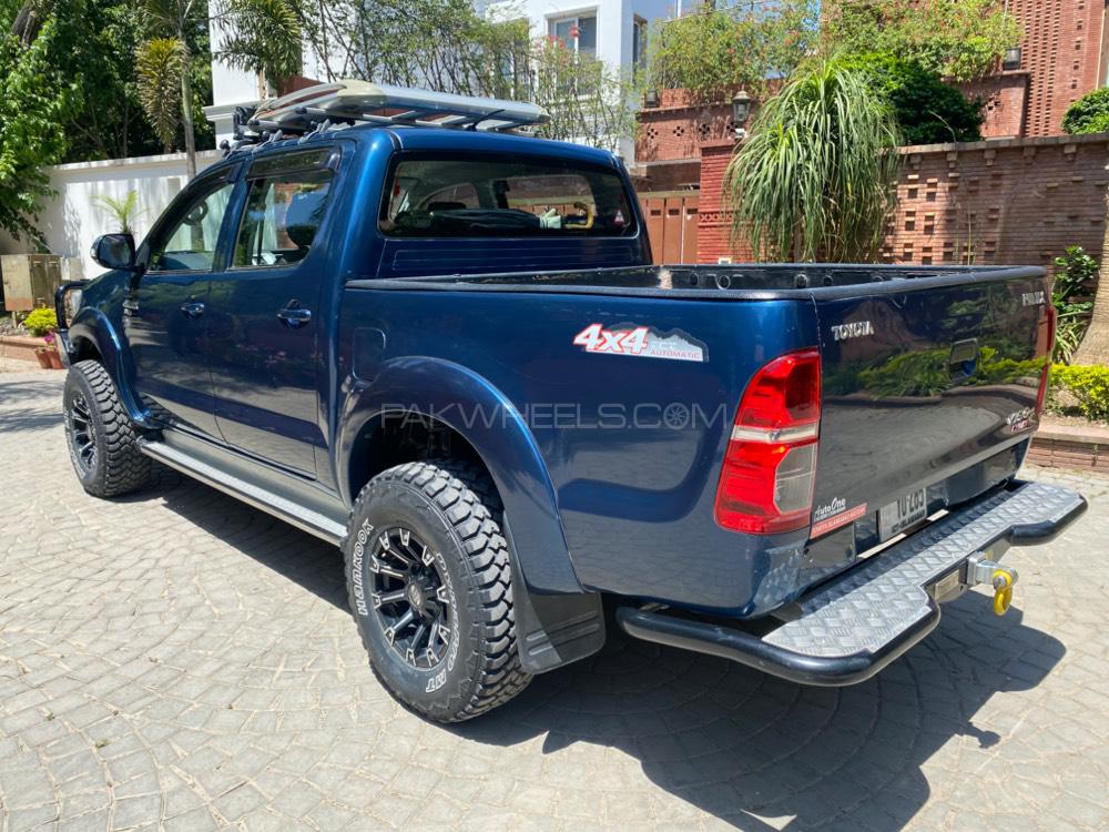 Toyota Hilux 2013 for Sale in Islamabad Toyota Hilux 2013 for Sale in Islamabad Image-5