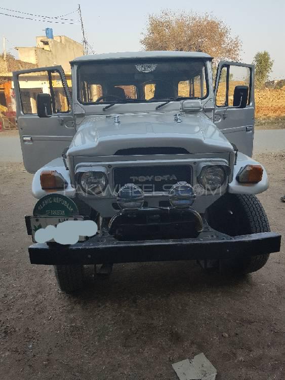 Toyota Land Cruiser 1977 for Sale in Gujrat Image-1