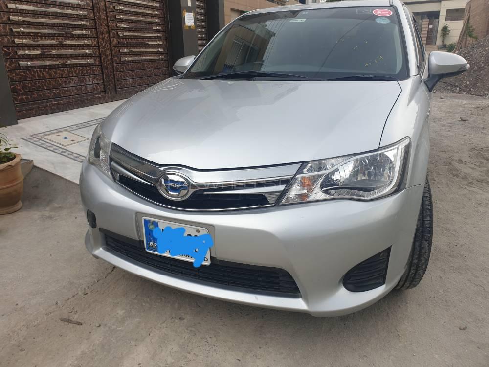 Toyota Corolla Fielder 2015 for Sale in Peshawar Image-1