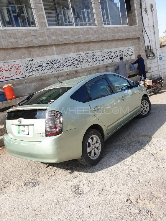 Toyota Prius 2007 for Sale in Sialkot Toyota Prius 2007 for Sale in Sialkot Image-5