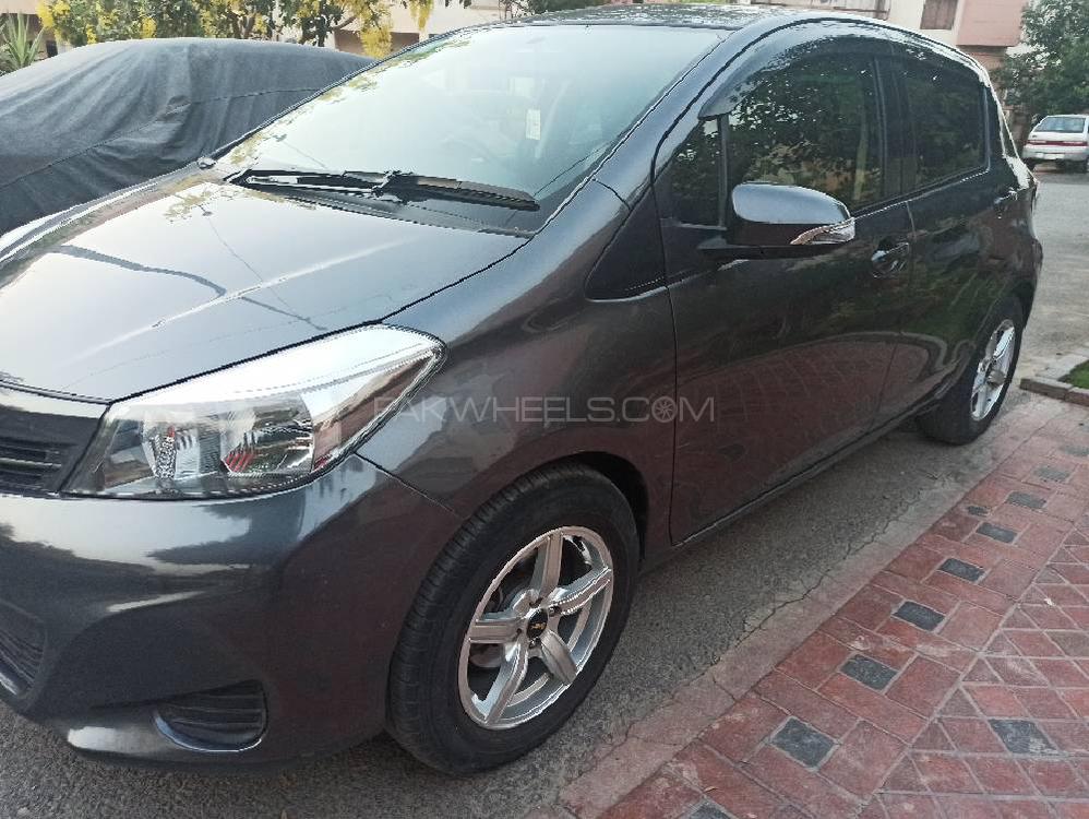 Toyota Vitz 2011 for Sale in Lahore Toyota Vitz 2011 for Sale in Lahore Image-14