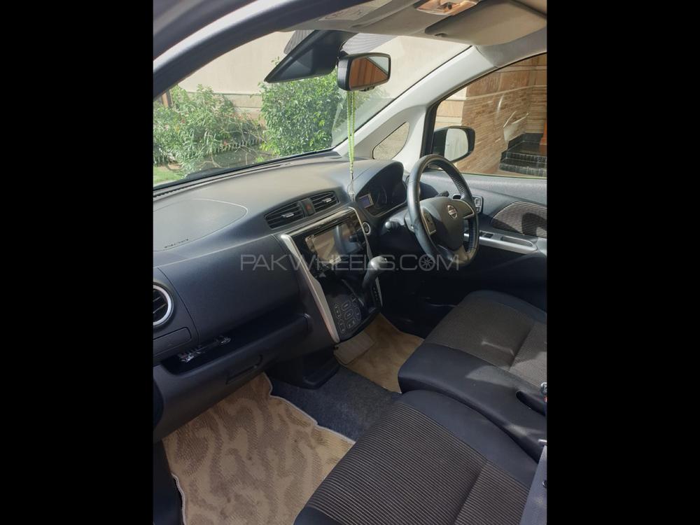 Nissan Dayz Highway Star 2016 for Sale in Karachi Nissan Dayz Highway Star 2016 for Sale in Karachi Image-3