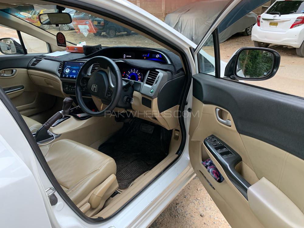 ہونڈا سوک 2013 for Sale in کراچی ہونڈا سوک 2013 for Sale in کراچی Image-4