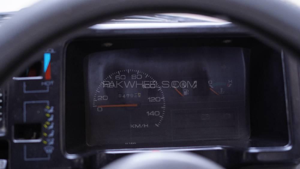 Suzuki Mehran 2011 for Sale in Lahore Suzuki Mehran 2011 for Sale in Lahore Image-7