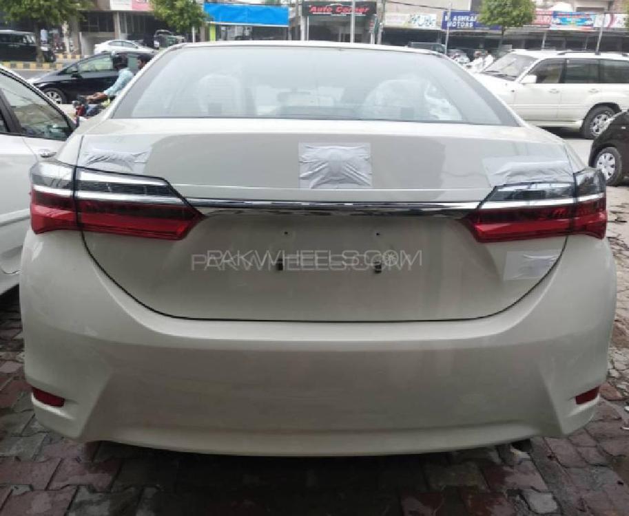 Toyota Corolla 2020 for Sale in Khushab Toyota Corolla 2020 for Sale in Khushab Image-3