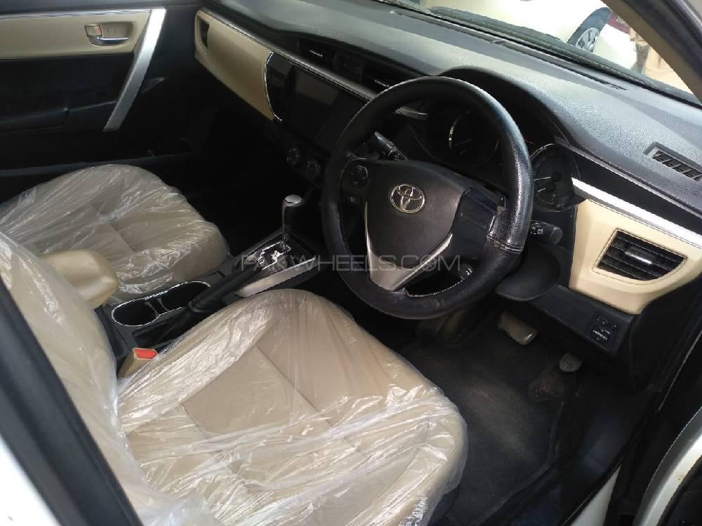 Toyota Corolla 2015 for Sale in Karachi Toyota Corolla 2015 for Sale in Karachi Image-10