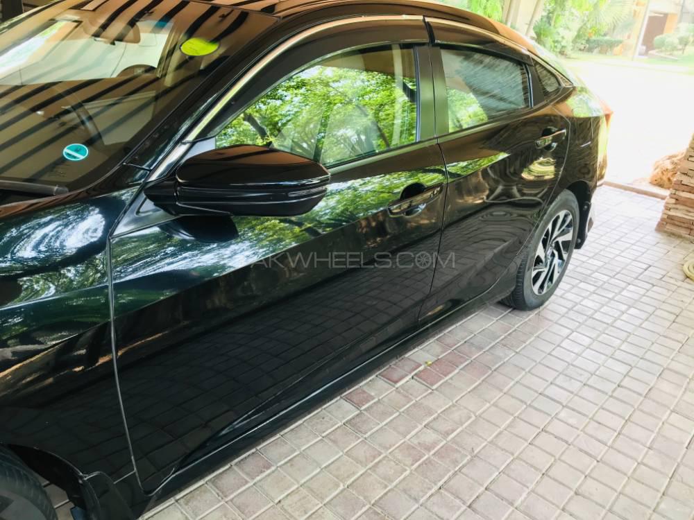 Honda Civic 2017 for Sale in Lahore Honda Civic 2017 for Sale in Lahore Image-3