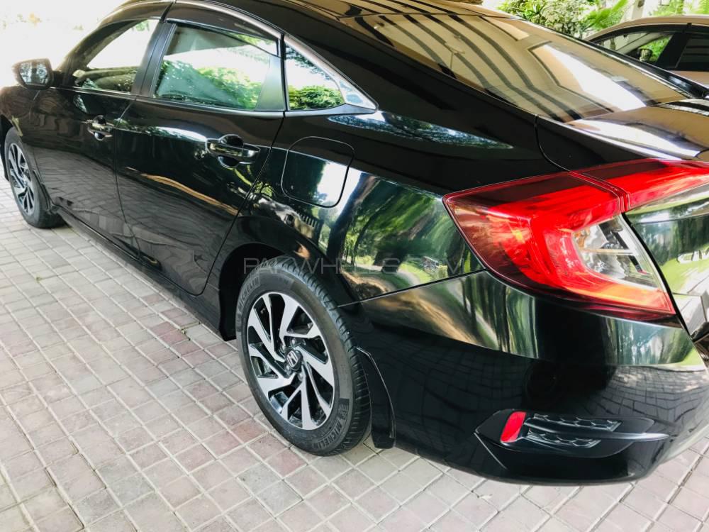 Honda Civic 2017 for Sale in Lahore Honda Civic 2017 for Sale in Lahore Image-4