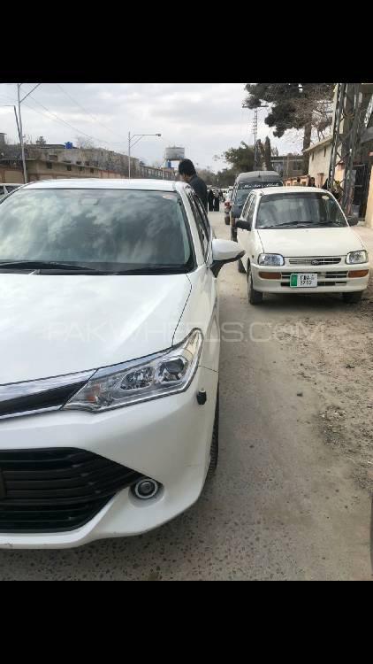 Toyota Corolla Axio 2015 for Sale in Quetta Image-1