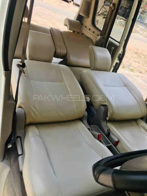 Suzuki Every Wagon 2012 for Sale in Sialkot Suzuki Every Wagon 2012 for Sale in Sialkot Image-18