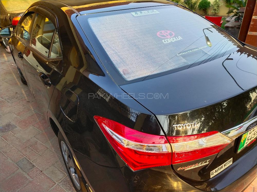 Toyota Corolla 2018 for Sale in Lahore Toyota Corolla 2018 for Sale in Lahore Image-3