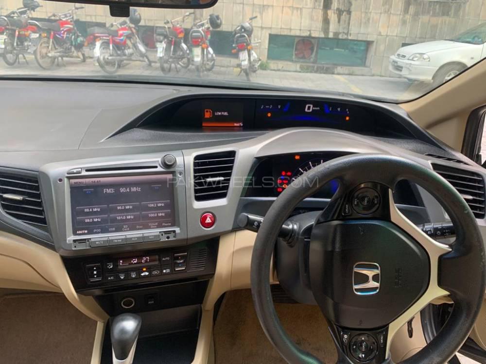 Honda Civic 2013 for Sale in Islamabad Honda Civic 2013 for Sale in Islamabad Image-9