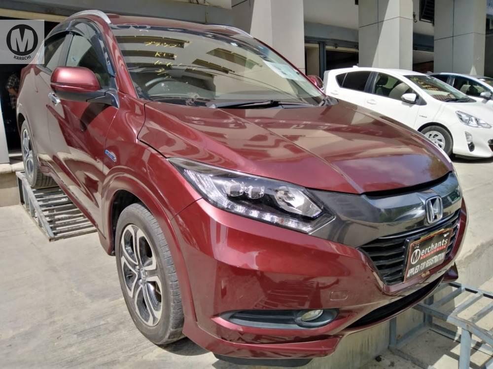 Honda Vezel 2015 for Sale in Karachi Image-1