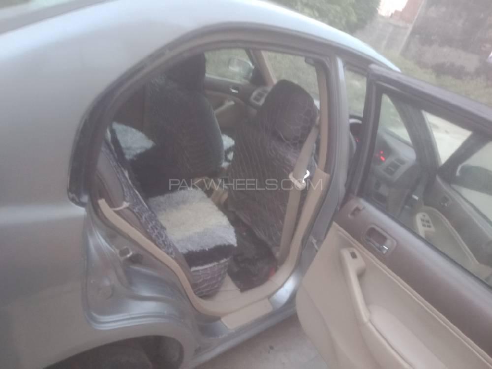 Honda Civic 2005 for Sale in Lahore Honda Civic 2005 for Sale in Lahore Image-19