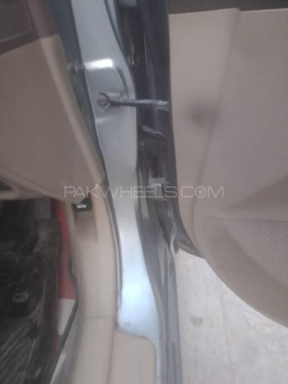 Honda Civic 2005 for Sale in Lahore Honda Civic 2005 for Sale in Lahore Image-12
