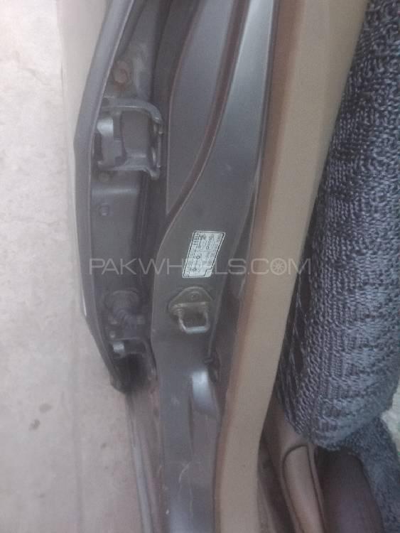 Honda Civic 2005 for Sale in Lahore Honda Civic 2005 for Sale in Lahore Image-13