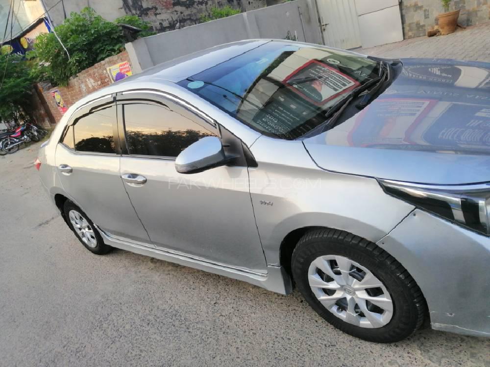 Toyota Corolla 2015 for Sale in Narowal Image-1