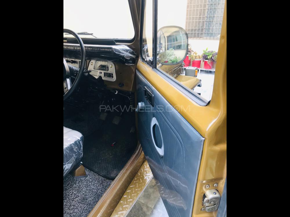 Toyota Land Cruiser 1984 for Sale in Abbottabad Toyota Land Cruiser 1984 for Sale in Abbottabad Image-6