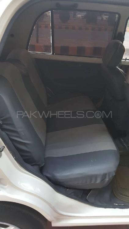 Daihatsu Cuore 2005 for Sale in Lahore Daihatsu Cuore 2005 for Sale in Lahore Image-7