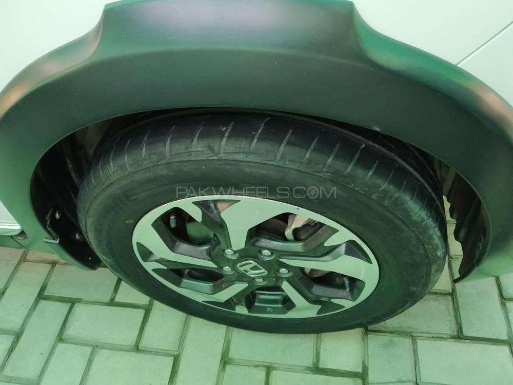 Honda BR-V 2017 for Sale in Lahore Honda BR-V 2017 for Sale in Lahore Image-4